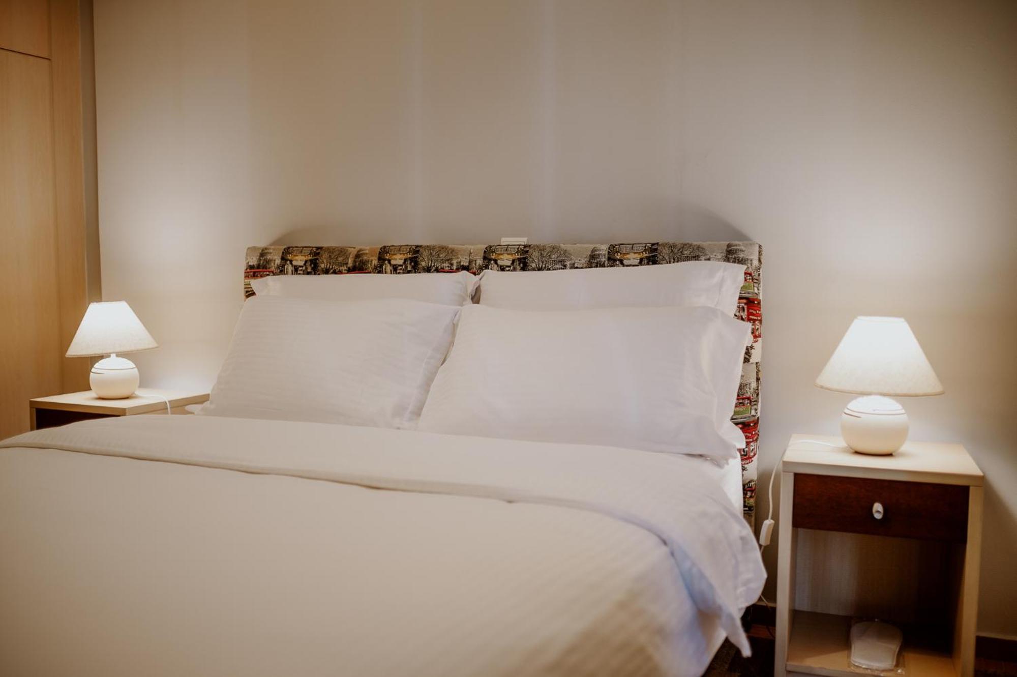 Cozy & Relaxing Apartments-Agia Paraskevi Athena Bagian luar foto